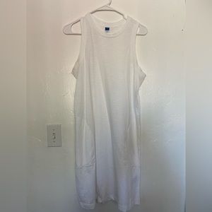 NWOT S Old Navy White Pockets Dress